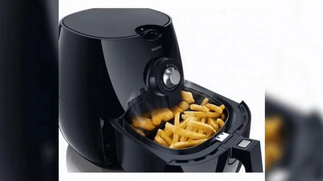 can you put water in an air fryer to cook