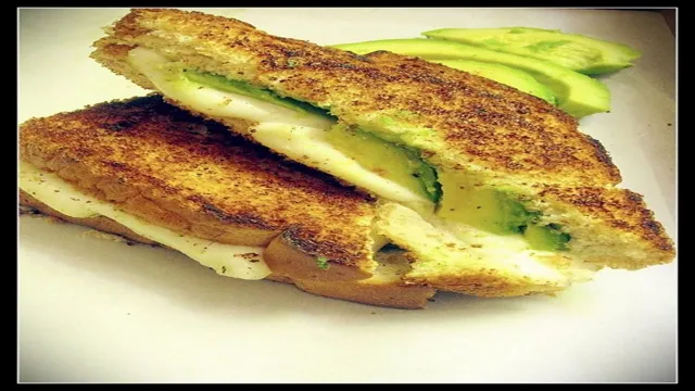 grilled avocado sandwich