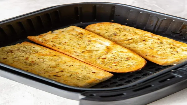 can you cook garlic bread in airfryer