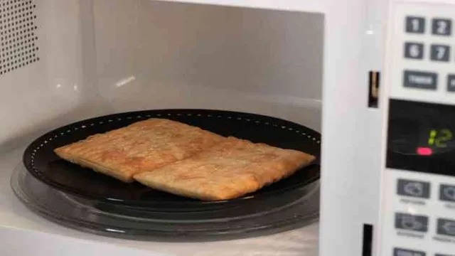 can you cook toaster strudels in the oven