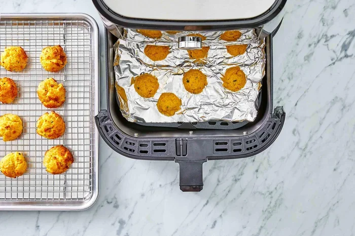 Can You Put Tin Foil in the Air Fryer