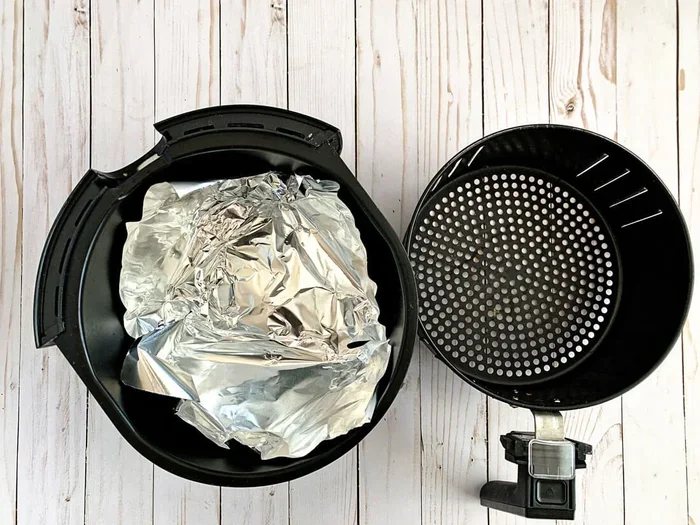 Can You Put Tin Foil in an Air Fryer