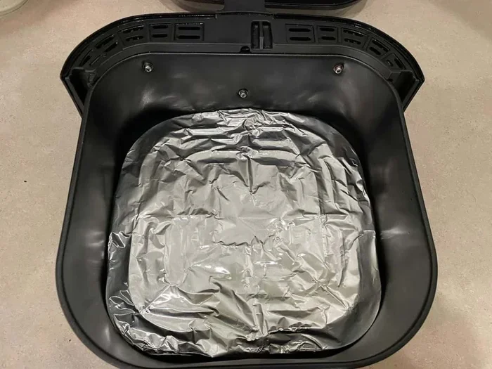 Can I Put Aluminum Foil in the Air Fryer